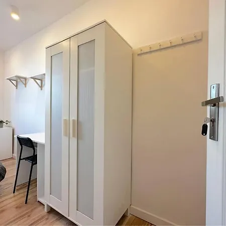 Waza - Peaceful Retreat, 10 Minutes To Old Town & Seaside 民宿